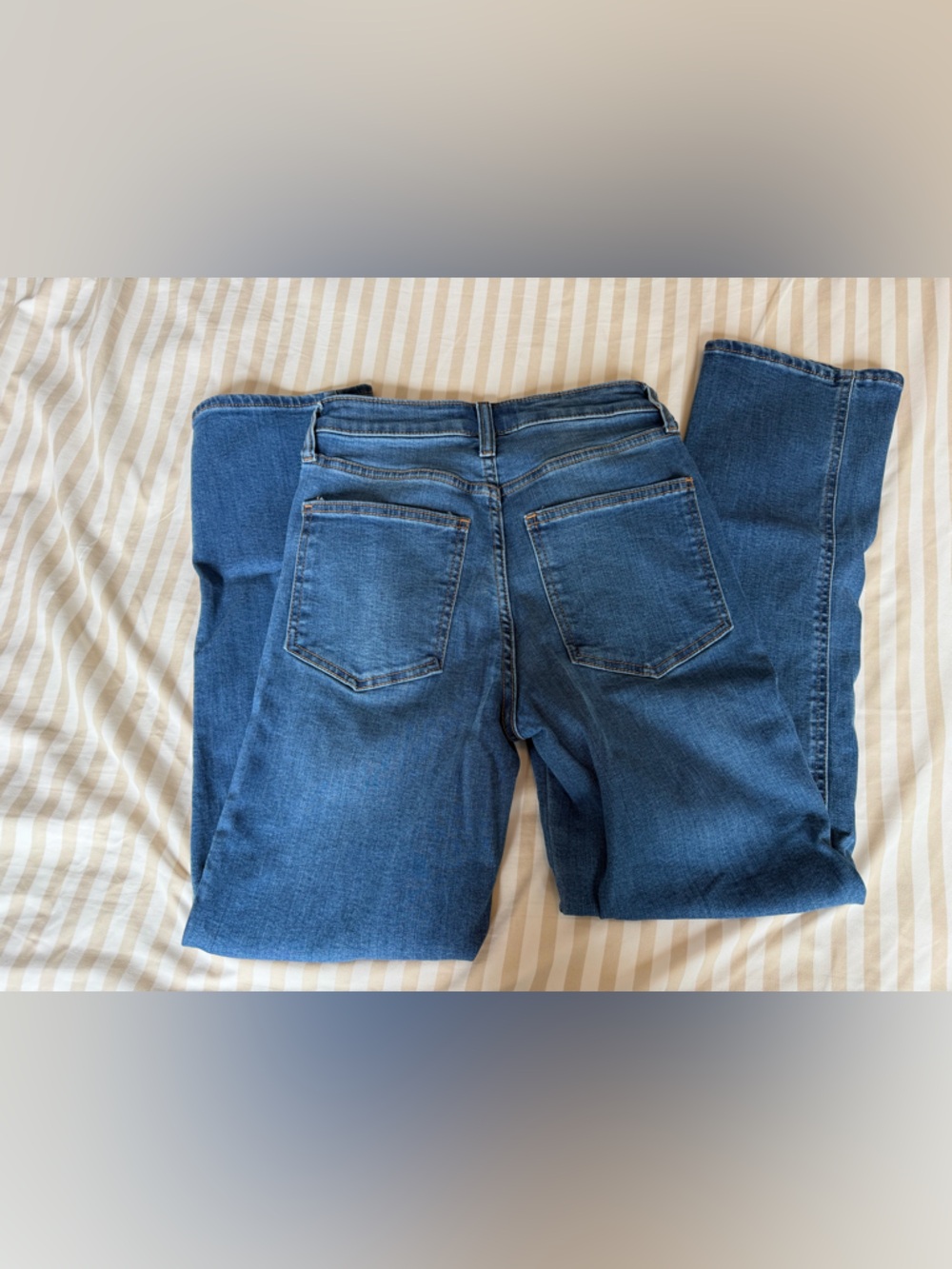 Universal Thread High Rise Straight Jeans - Picture 3 of 3